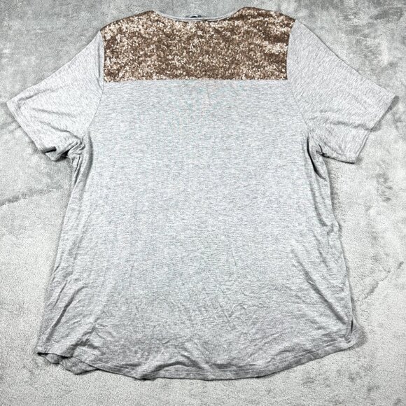 Fashionista Plus Size 2X Gray Sequin Shoulder Top Women’s Short Sleeve Rayon - Picture 3 of 8